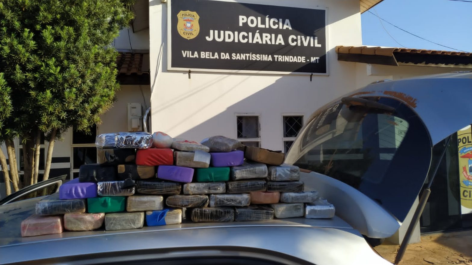 VILA BELA: Na fronteira Polícia Civil apreende 32 tabletes cocaína