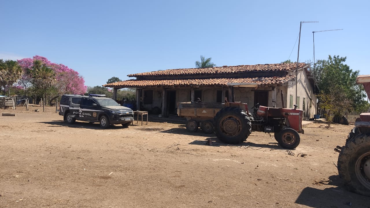 POCONÉ: Homem é preso com armas e munições durante investigações para apurar morte de funcionário de fazenda