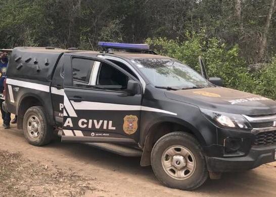 MULHER PRESA EM POCONÉ: envolvimento em roubo de gado