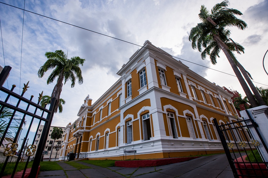 <strong>Biblioteca Estadual Estevão de Mendonça completa 111 anos de fundação</strong>