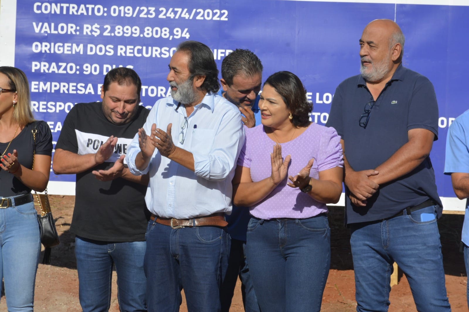 POCONÉ: Prefeitura lança obras de pavimentação asfáltica de ruas e avenida do bairro São Benedito