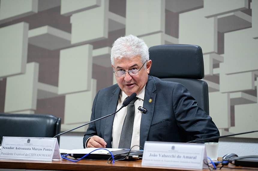 Projeto cria bolsa para estudantes do ensino médio