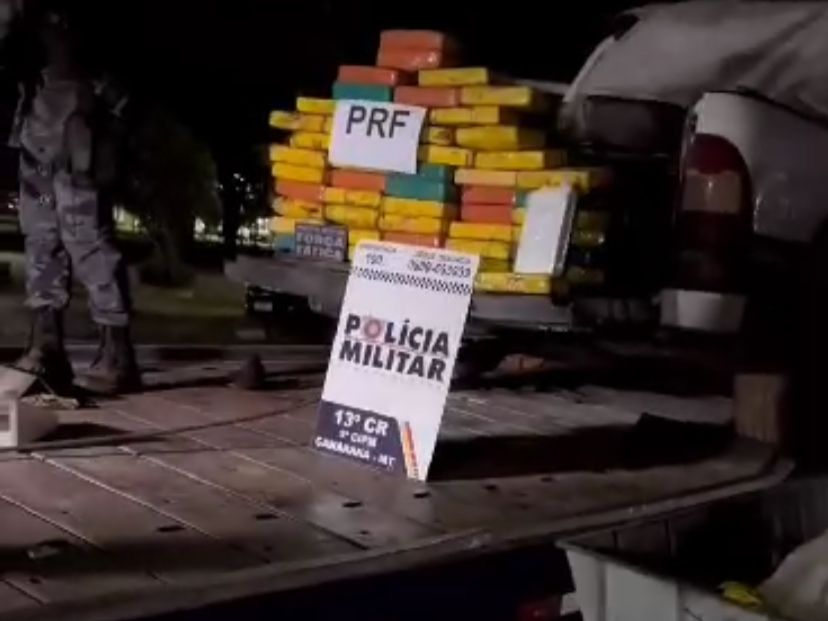  Polícia Militar e PRF apreendem 50 kg de drogas após montarem barreira na MT-020