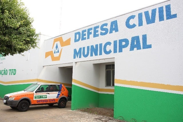 DEFESA CIVIL: Comissão aprova projeto com novas obrigações para estado e municípios